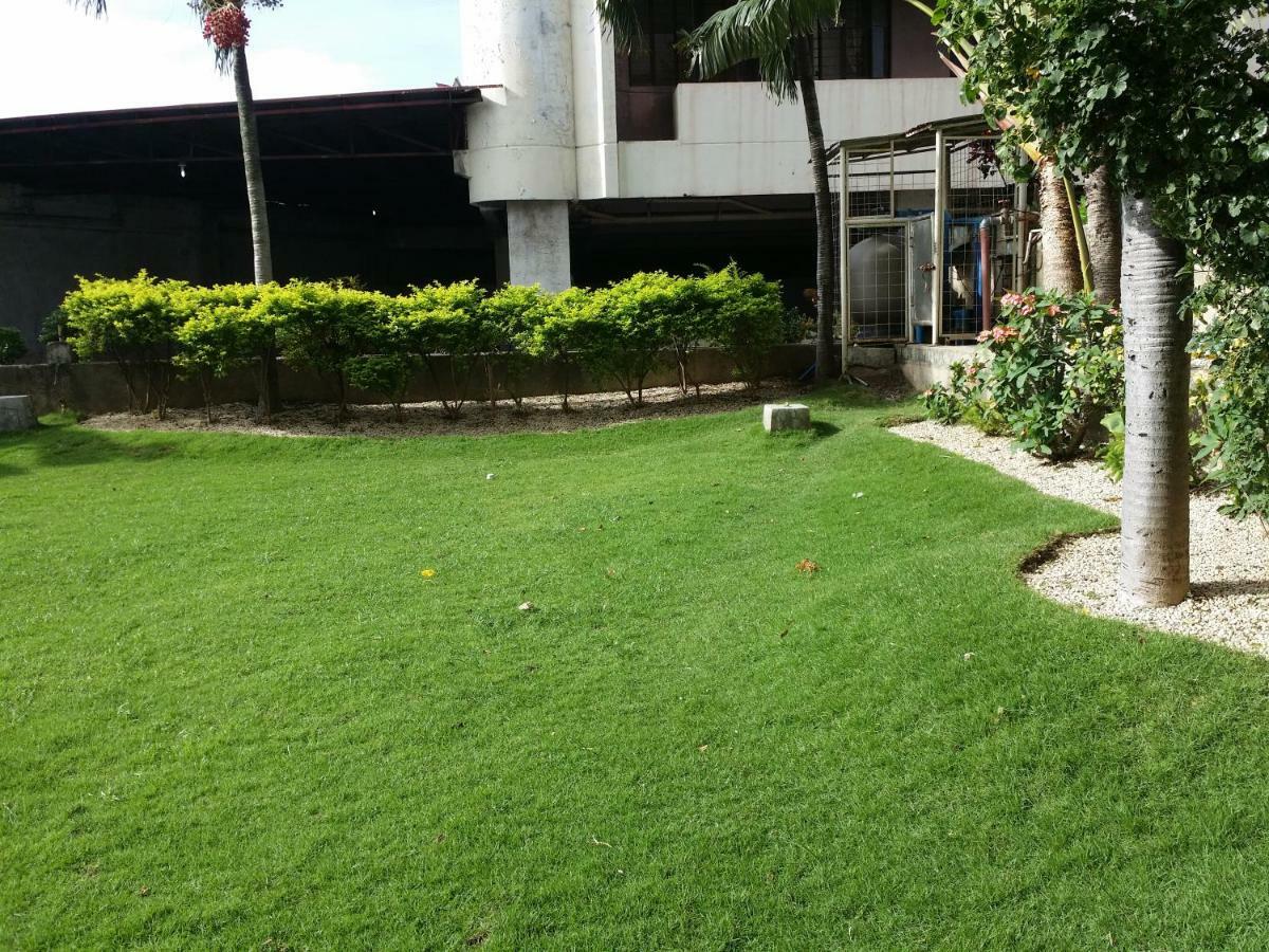 Obaid Condotels Cebu Exterior foto